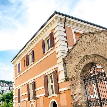 Hotel Della Vittoria อังโกนา ภายนอก รูปภาพ