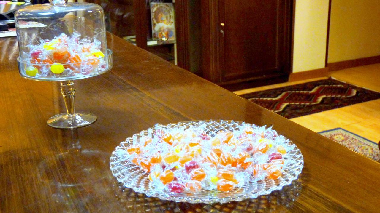 Hotel Della Vittoria อังโกนา ภายนอก รูปภาพ